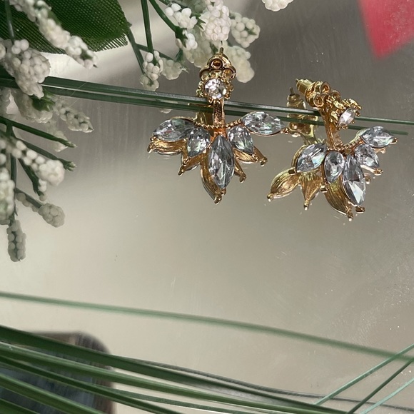 New! Vintage Style gold earrings - Picture 2 of 5